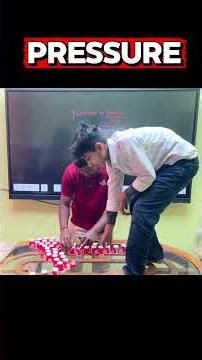 “Simple experiment, real pressure.”. #Pressure #ScienceReel #PhysicsFun #ViralScience #Experiment