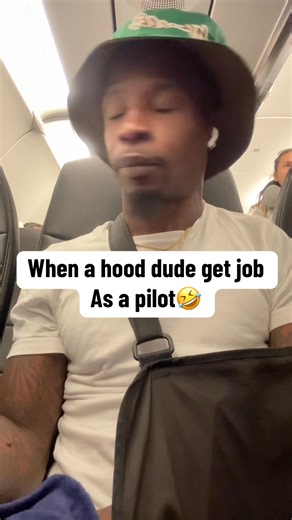 🗣️Let me get right🤣 fly41k.com #flyshitonly #fly41kollections #funny #global #fyp Shop da Brand link in bio | Tray Easy