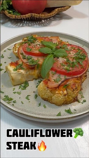 🥦 Cauliflower Steak Pizza