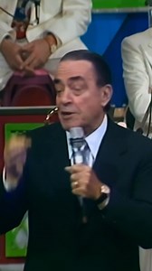 157K views · 4.3K reactions | È il Quartetto Cetra ad aprire il dodicesimo e ultimo appuntamento con “Cari amici vicini e lontani”, programma Rai Cultura con Renzo Arbore, in onda mercoledì #18dicembre alle 21.10 su #RaiStoria. #cariamici | Rai Storia | Facebook