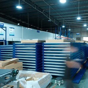 [Hot Item] Heavy-Duty 500mm Gravity Roller Conveyor for Efficient Warehousing Solutions