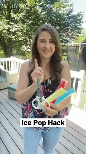 Easiest Way To Open Ice Pops! #summer #lifehack #icepops #momhack #summerhack #tipsandtricks