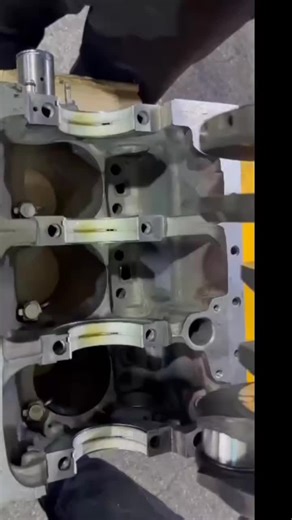 Ali Osman Durmaz on Instagram: "🔧 Tümosan engine overhaul in progress Crankshaft installation requires precision and attention. All bearings were lubricated, bolts tightened to correct torque values, and the crankshaft installed properly. A strong engine always starts with correct assembly. #virałpost #enginebuild #automotive #viralatas #automotive #mechanicreels"
