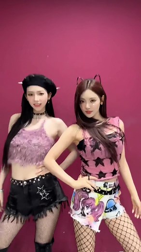 Supernova Ningning Dance Challenge | Armageddon Outfits