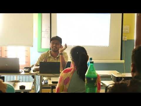 Cisco DNA Center Explained in Nepali| Programmable Network Platform for CCNA & Enterprise Automation