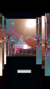 The Cure - Lullaby . BBC 1's "Top Of The Pops " ,1989. A 35 años de Desintegration!!! #thecure #lullabysong #lullaby #desintegrationalbum #music80s #goth #darkwave #gothic #robertsmith #postpunk #newwave #musicgoth . . . #marinamusik | 𝐌𝐚𝐫𝐢𝐧𝐚 𝐌𝐮𝐬𝐢𝐤