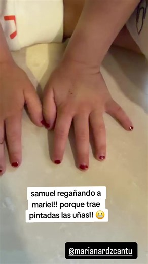 Samuel regaña a Mariel por pintarse las uñas