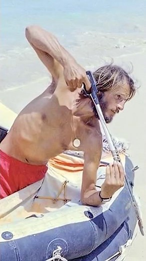 This Man Survived 76 Days Stranded At Sea #realstory #stranded #StevenCallahan