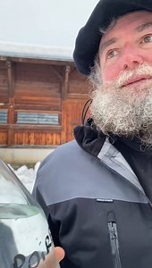 386K views · 1.8K reactions | Les bienfaits de la gnôle  Grand merci à La Place du Village et Lionel Tuaz | Boire la gnôle sur le télésiège | Facebook