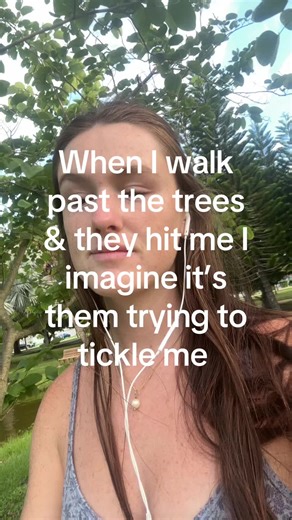 Rae of sunshine 🌞 (@sweetlovinghappygirl)’s video of trees