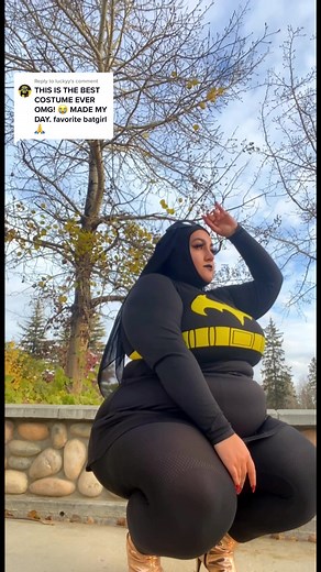 Best Batgirl Costumes for Women - Halloween Dress Ideas