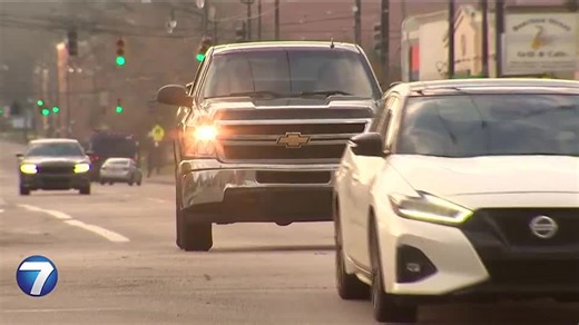 ‘You have to do your homework;’ How to balance auto loan debt amidst financial uncertainty, tariffs