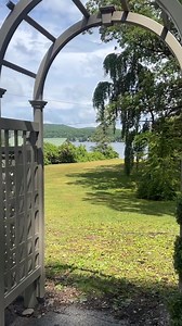 602K views · 5.2K reactions | Another way I used wood lattice from @loweshomeimprovement I wanted a fence that was classic and timeless and definitely not vinyl so I called In my dad @battinellienterprises for backup and we built something custom that I painted Waterbury clay by sherwin Williams. #diy #lattice #fencing #lowes | Paige Kontrafouris Home | Facebook