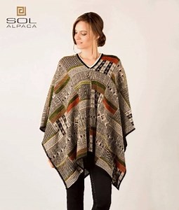 13K views · 409 reactions | Our 100% baby alpaca ponchos will keep you comfortable and provide a contemporary take on this traditional Andean garment. Enjoy the best of our new collection at goo.gl/ND52nG #SolAlpaca #AlpacaClothing #Poncho #Contemporary --- Nuestros ponchos de 100% baby alpaca, te mantendrán cómoda y a la moda. Sorpréndete con lo mejor de nuestra nueva colección en nuestra tienda online: goo.gl/ND52nG | Sol Alpaca | Facebook