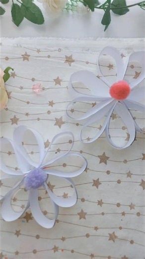 how to make these 3d flowers 🌷#craftymaliha #tutorial #foryoupage #diy #flowers #fyp #foryou