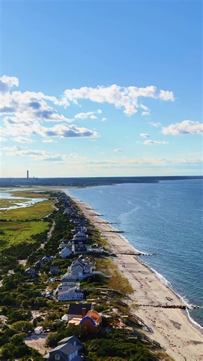 Explorando a Praia de Cape Cod de Drone