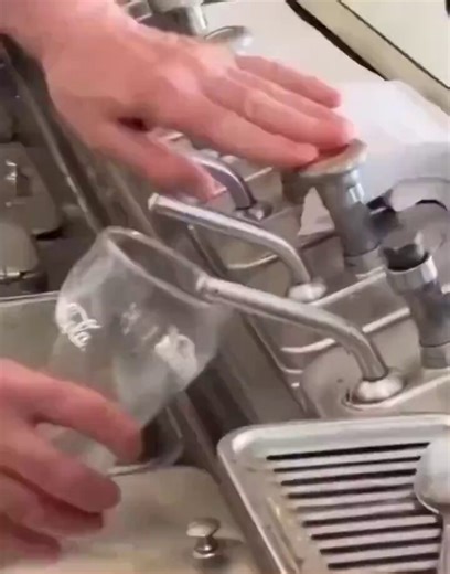 i want two time to violently make out with me