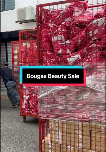 Bougas beauty sale is here! Finally ada harga terlajak murah. #bougasbeauty #bougasserum #serumtinybumps #serumjerawat #bougasbeautysale #bougassale #sale #bougas #advancedserum #sunscreenhydrating #hydratingsunscreen