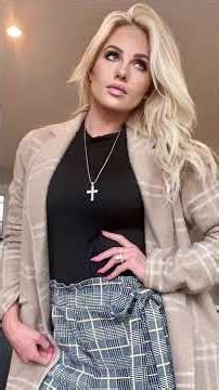 Tomi Lahren’s Surprising Beach Photos Are Going Viral!