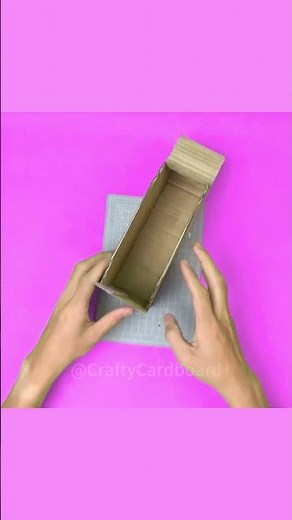 📸🤯 Cardboard Camera that LOOKS REAL! | Crafty Cardboard