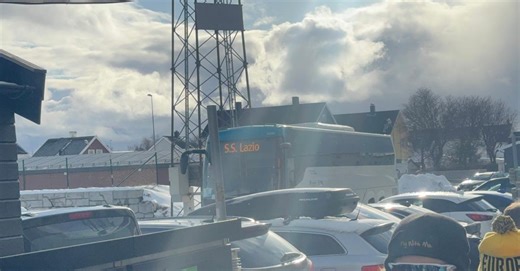 Bodo/Glimt-Lazio, l'arrivo dei biancocelesti all'Aspmyra Stadion - VIDEO