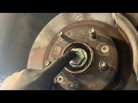 2007 Ford Fusion CV Axle Replacement