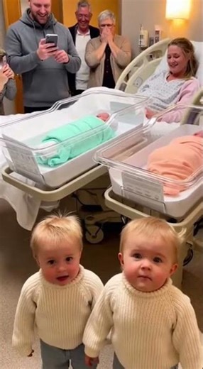 MOMMY!! WHY TWO BABIES?! 😭🤣👶👶