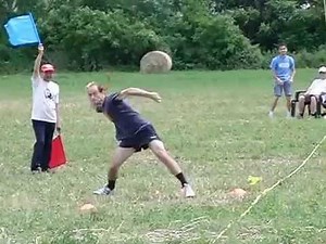 How to throw Long Distance Boomerang, Perfect Technique (slow motion), by Manuel Schutz