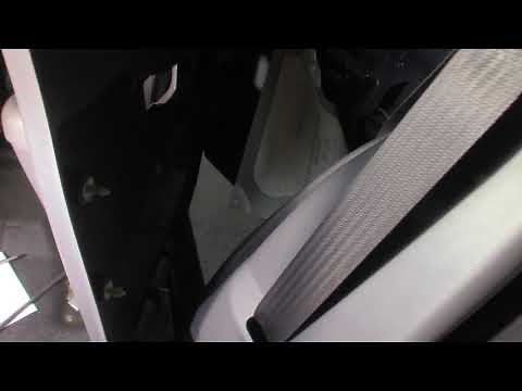 2001 Ford Explorer Sport Trac Door Stuck Closed - Part 1 - Opening the door