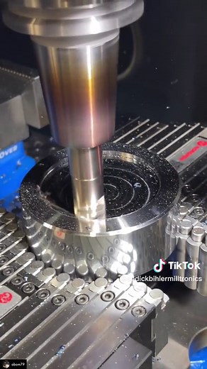 Milltronics machining #milltronics #milltronicsusa #milltronicscnc #cnc #cncmill #mill #toolroom #toolroommill #cncmachine #cncmachining #cncmachinis