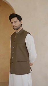 Link: https://laam.pk/brands/dot-n-dot | Men’s Waistcoat for PKR 5,495/- ONLY ✨ Brand: Dot N Dot ID: XFT3534 | LAAM | Facebook