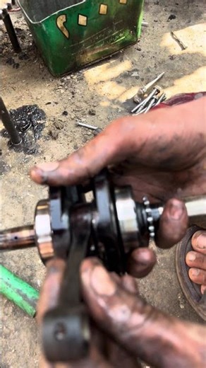 Crank shaft assembly removal #automobile #brakesystem #chainandgear #honda