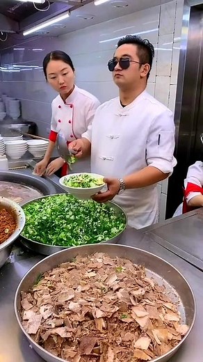 Warm Up Your Winter with Delicious Beef Noodle Soup!