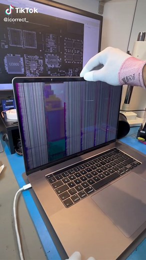 We’ve found a huge rise in the amount of MacBooks experiencing this fault. Will be posting a full repair video soon #fyp #foryoupage #macbookrepair #techtok