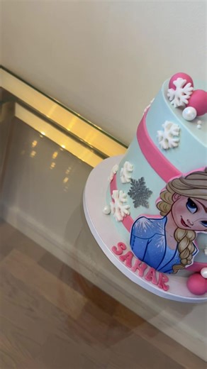 #elsacake ❄️#modernocake😍 #berthdaygirl #berthdaycake #lovelycakes