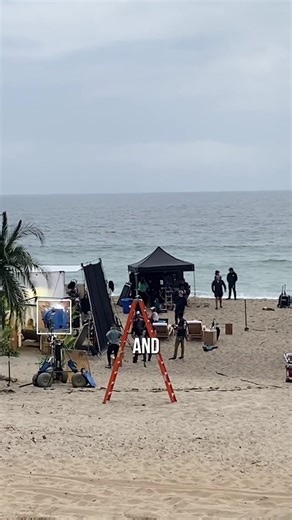 This is the famous Zuma Beach in Malibu, where some scenes from the hit TV show Baywatch were filmed. It’s a wide, iconic stretch of sand just north of central Malibu. Even today, you’ll still see commercials, TV shows, and movies being filmed here. | Buro Facts