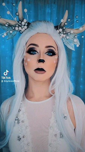 Don't anger the Queen of The Fae #fae #faerie #queenoffae #fawn #fawncosplay #fawncostume #cosplay | Darkreilia Cosplay