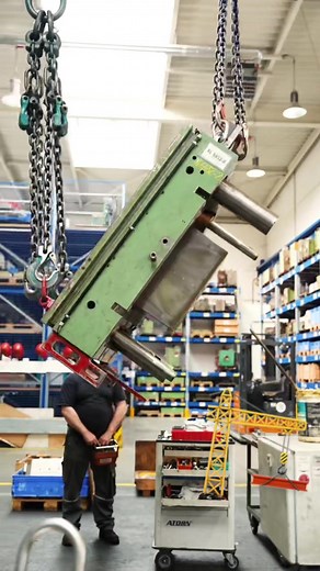 Kranpower: Innovative Lagertechnik für die Industrie