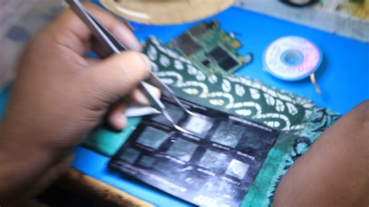 22 reactions | Dual Dekkar CPU Reballing by Universal Stencil by All Student Full 1000% Fees Refund Course (Limited Seat ) World Class Teaching + 12 Hour Class Daily (Promise ) Join Today -9644139972 / 7000731192 / 8349474072 | Asia Telecom | Facebook