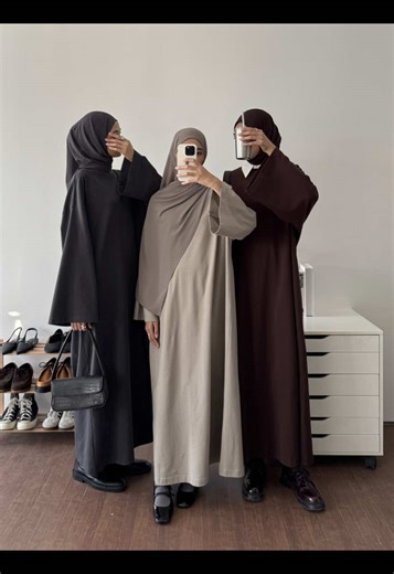 Hello? 📞 our New Dress has finally launched. 📌 Oversized Loose Dress #OOTD #minimalistoutfits #outfitbukber