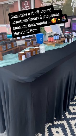 ✨ Downtown Stuart Art Walk ✨ Experience local creativity come to life in the heart of downtown Stuart! 🎨✨ Stroll the streets, meet talented artists, enjoy live music, and discover unique handmade pieces that capture the spirit of the Treasure Coast. 🌴🖼️ #DowntownStuart #StuartArtWalk #TreasureCoastArtists #ShopLocal #SupportLocalArt #StuartFlorida #ArtLovers #SirenAndSageCo #TreasureCoastEvents | Siren & Sage Co.