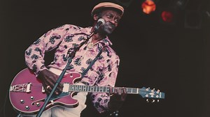 Zum Tod von Chuck Berry: Der Gitarren-Pionier des Rock | BR-Klassik