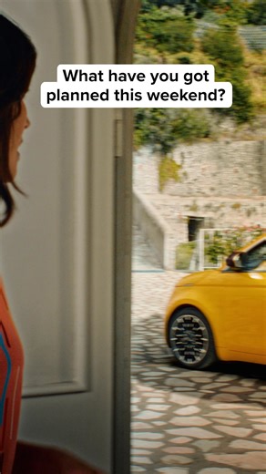 Deine Dolce Vita beginnt hier: Buche eine Probefahrt für den neuen 500 Hybrid: aus Italien, mit Amore. // Ta Dolce Vita commence ici : réserve un essai pour la nouvelle 500 Hybrid : d'Italie, avec Amore. // La tua Dolce Vita inizia qui: prenota un test drive per la nuova 500 Hybrid: dall'Italia, con Amore. #FIATSwitzerland #Fiat500 #Fiat500Hybrid | Fiat