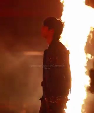 Thank goodness for fancams.SIREN JIN ON STAGE#BTS_WORLDTOUR_ARIRANG#BTS_WORLDTOUR_ARIRANG_GOYANG