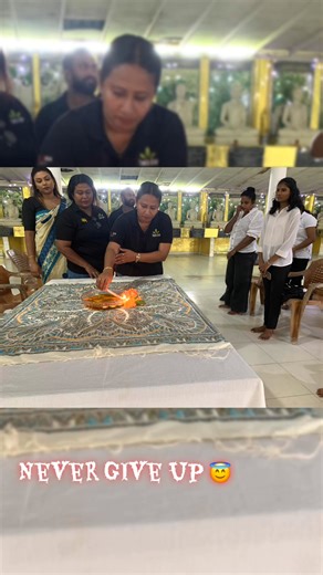 Herbline ආයතනය මගින් පවත්වන ලනන ශිෂ්‍යත්ව පාඨමාලාව සදහා තවමත් ඔබට සහභාගී වීමට අවස්ථාවන් ඇත වැඩි විස්තර සදහා අමතන්න 0754197383 | Sanduni Sandu