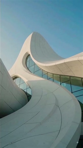 Baku Day 5 🇦🇿 | The Stunning Heydar Aliyev Center ✨