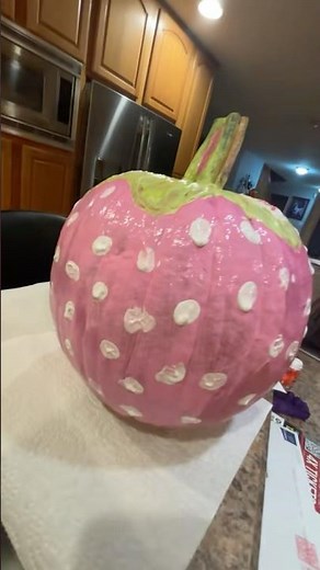 Pumpkin painting transition