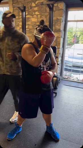 35 reactions · 4 comments | Excellent ! Just excellent ! . . #boxercise #boxfit #boxingfitness #fitbox #fitboxe #boxingforfitness #amateurboxer #professionalboxer #whitecollarboxing | Boxercise Ltd | Facebook