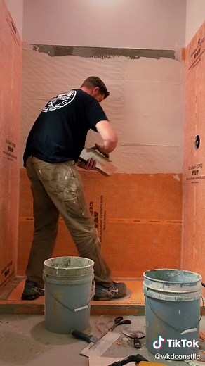 Schluter System Shower Installation: Waterproof DIY Tutorial