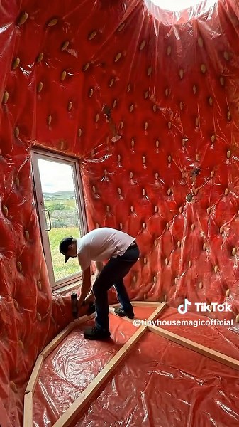 This American Designer Turned a Giant Watermelon into House in USA #usa #usahomes #construction #timelapsebuild #epoxyfloor